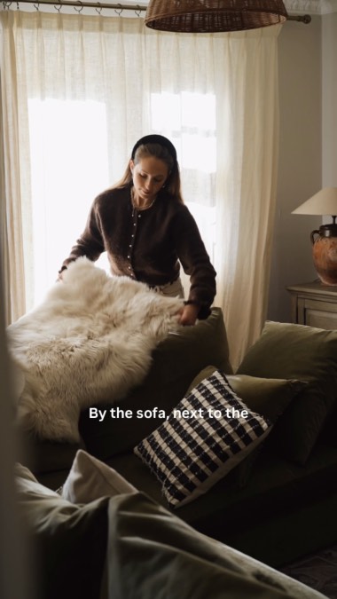 6.4s · by the sofa